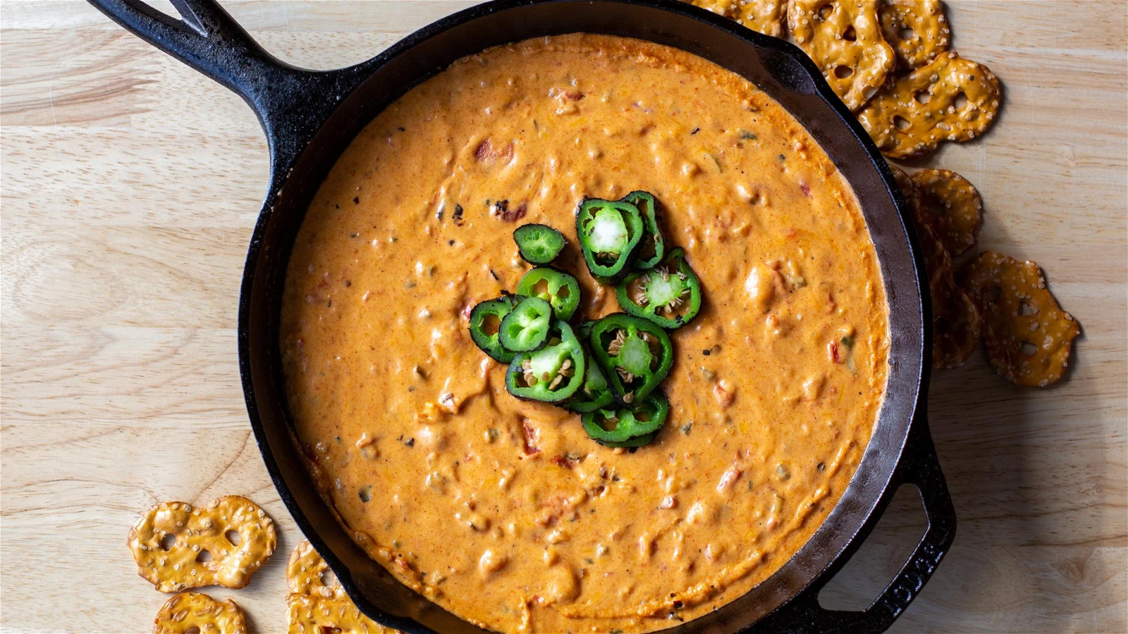 Easy Cheddar Cheese Dip Recipe For Game Day